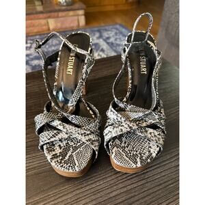 Colin Stuart Black and White Snake Print Platform Ankle Strap High Heels Sz. 7.5